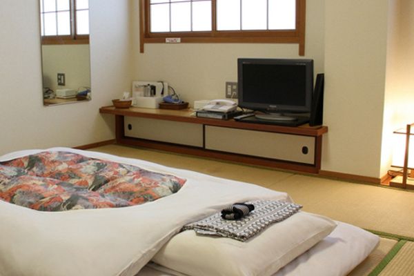 Hotel Ota (Ozu-shi)